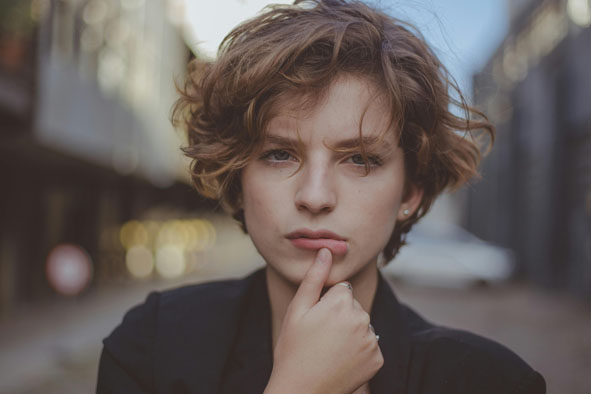 3个脑科学技巧，让你从“忙乱”走向高效！——《效率脑科学》解读-思维脑洞