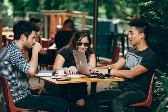 人情世故：利益交换的艺术与智慧-思维脑洞