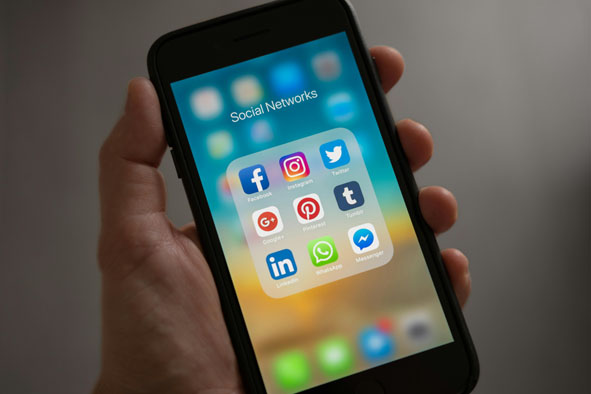 如何在纷扰的网络世界中回归平静-思维脑洞