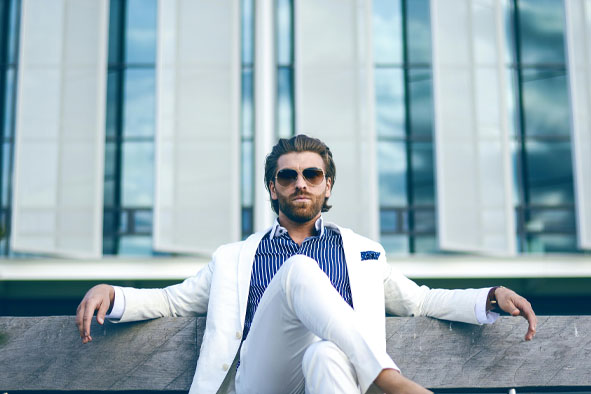 我花了8年时间，却发现原来成功只需要6个月？！改变命运的六个条件，看看你拥有几个？（30岁创业者的真实经历）-思维脑洞