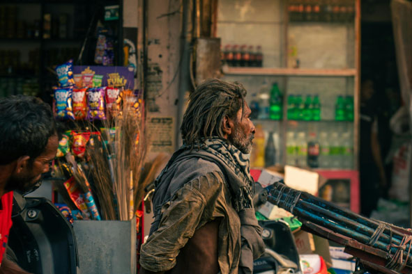 资本家是如何一步步剥削穷人的？为什么你的工资永远都涨不起来？十分钟看懂马克思资本论，让你摆脱万恶资本的控制-思维脑洞